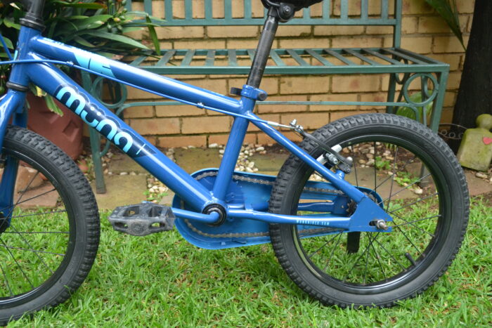 Muna Comp 16"