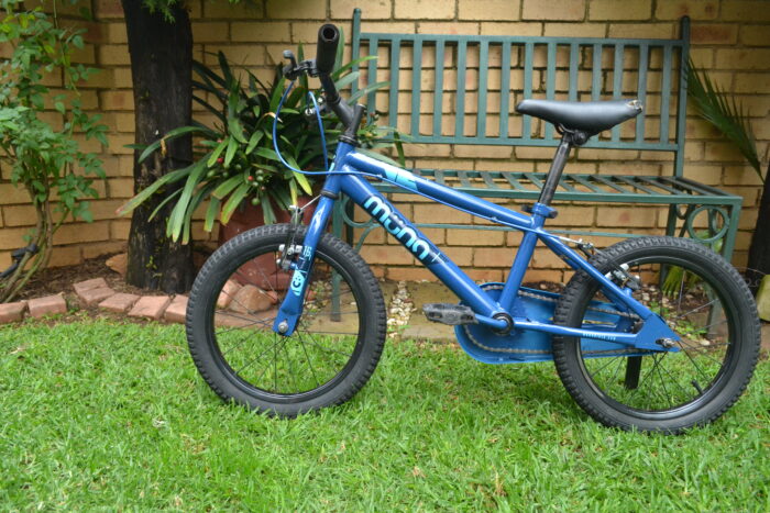 Muna Comp 16"